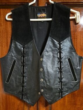 Easyriders Genuine Leather Biker Vest
Large